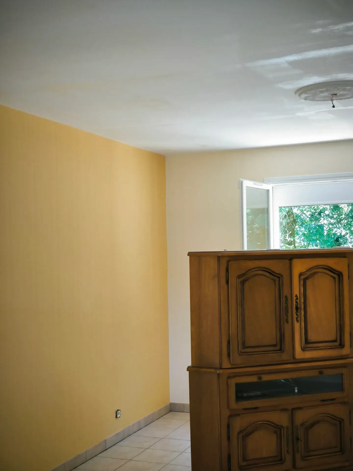 sarl-deco (2) Peinture intérieure à Valence-en-Poitou