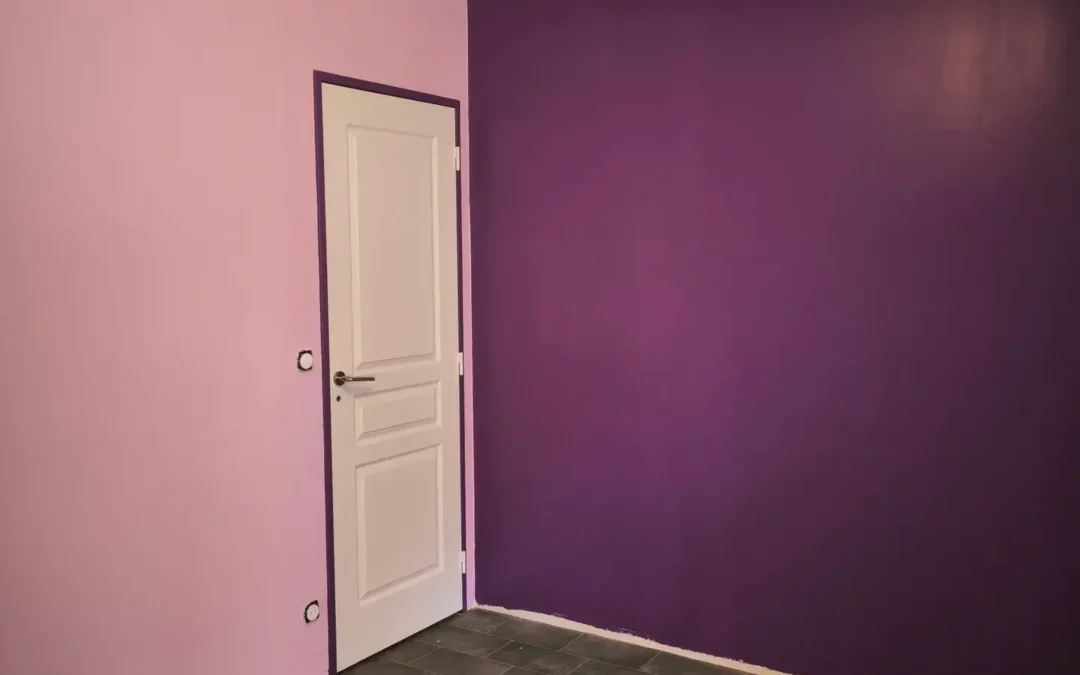 Entreprise de peinture près de Valence-en-Poitou :  un professionnel local pour vos travaux de rénovation